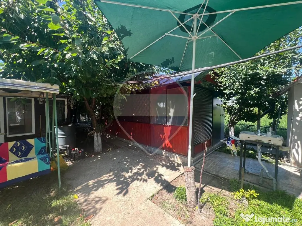 Casă 2 camere teren 6943mp Gologanu