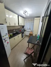Apartament 3 camere zona Parcului Eminescu+garaj proprietate
