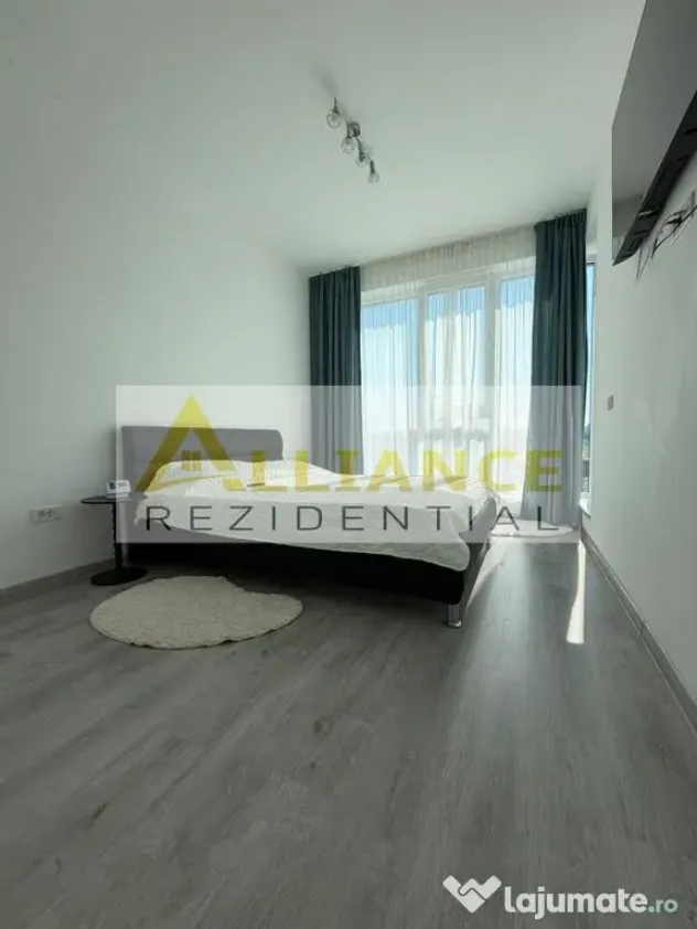 Apartament 3 camere cu 2 parcari incluse 130.000 euro