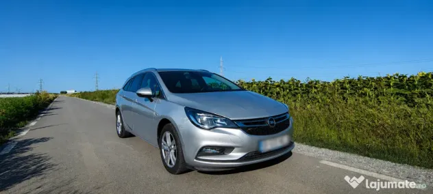 Opel Astra K Sport Tourer Dynamic 1.4 Turbo Automată |Decembrie 2016 |78.000 km