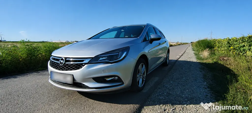 Opel Astra K Sport Tourer Dynamic 1.4 Turbo Automată |Decembrie 2016 |78.000 km