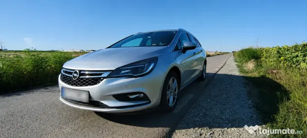 Opel Astra K Sport Tourer Dynamic 1.4 Turbo Automată |Decembrie 2016 |78.000 km