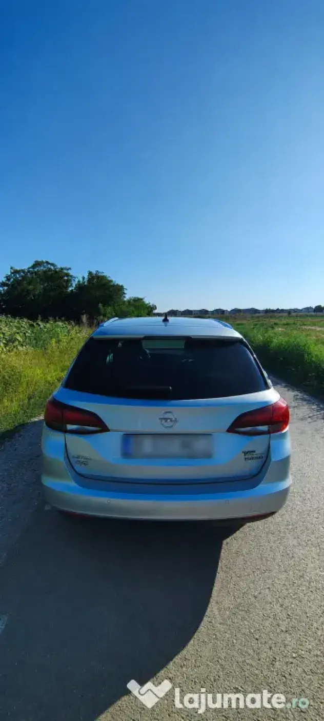 Opel Astra K Sport Tourer Dynamic 1.4 Turbo Automată |Decembrie 2016 |78.000 km