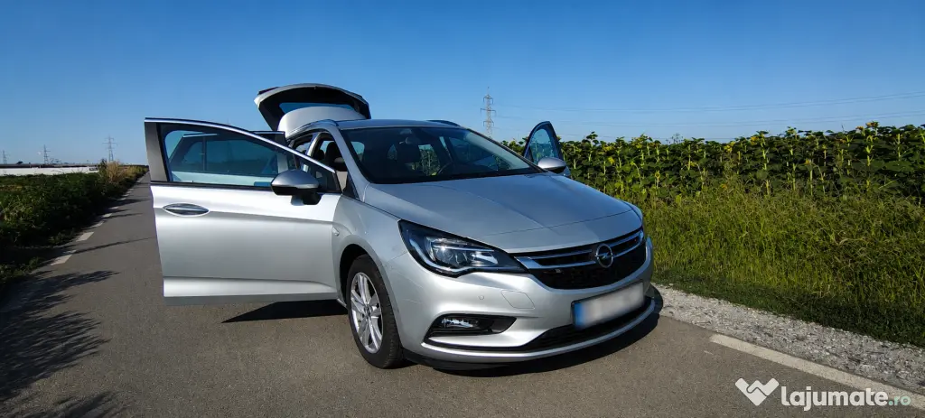 Opel Astra K Sport Tourer Dynamic 1.4 Turbo Automată |Decembrie 2016 |78.000 km