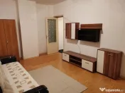 Piata sudului metrou parter cu balcon
