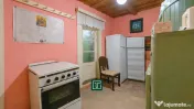 Casă cu teren generos și 3 corpuri de clădire | Cermei 
