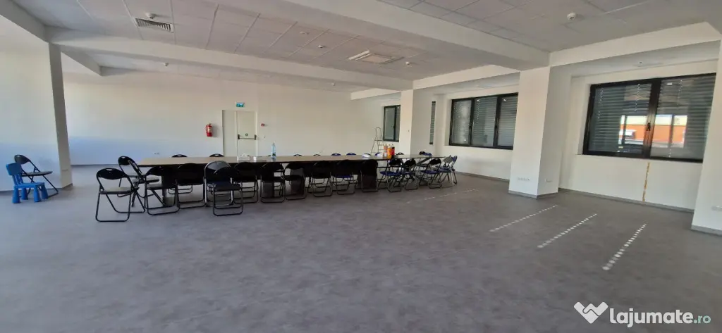 Spatiu birouri 200mp zona Aeroport