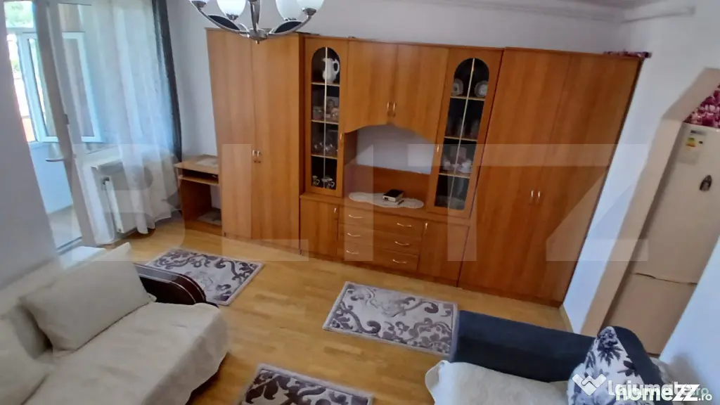 Garsonieră de vânzare în Reghin!