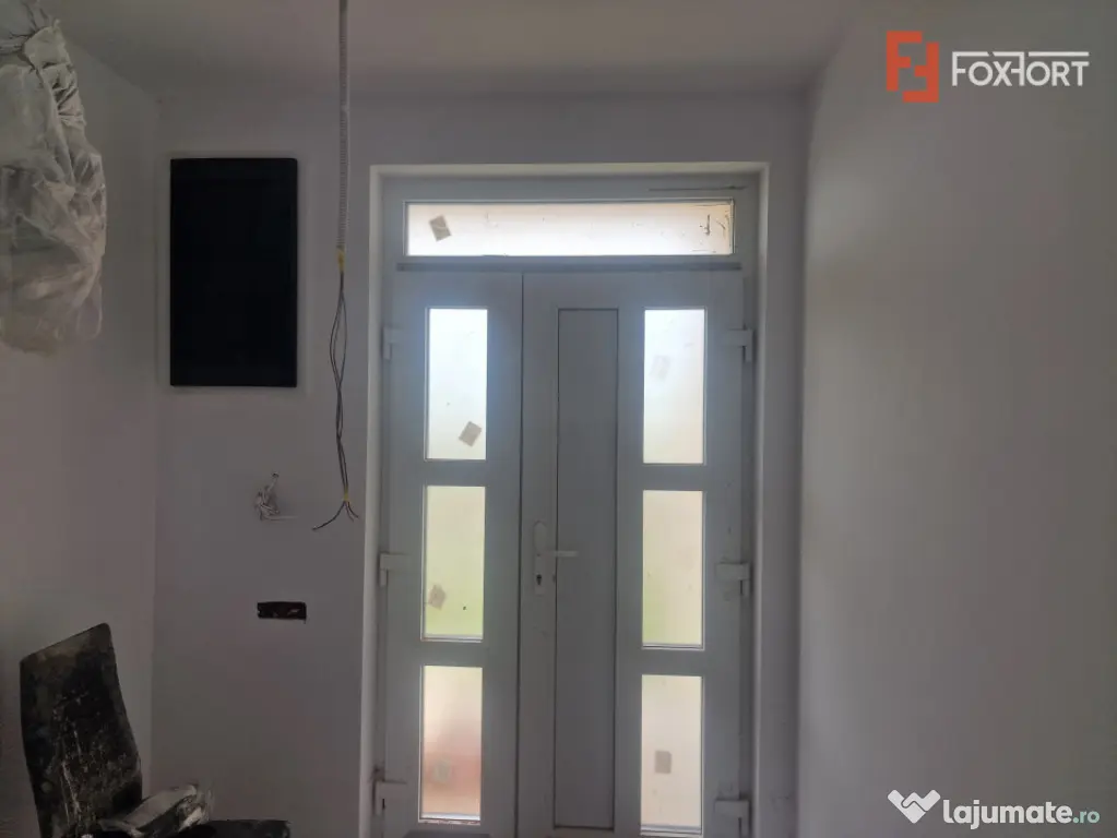 Casa cu 5 camere, 617 mp teren, Mosnita Veche