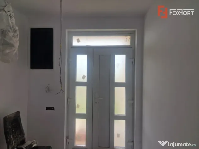 Casa cu 5 camere, 617 mp teren, Mosnita Veche