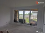 Casa cu 5 camere, 617 mp teren, Mosnita Veche