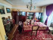 Casă tradițională cu etaj și teren 2.080 mp | Cadastru ? 