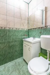 Apartament 3 camere mobilat ,strada Novaci în zona 13 Se... 
