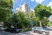 Apartament 3 camere mobilat ,strada Novaci în zona 13 Se... 