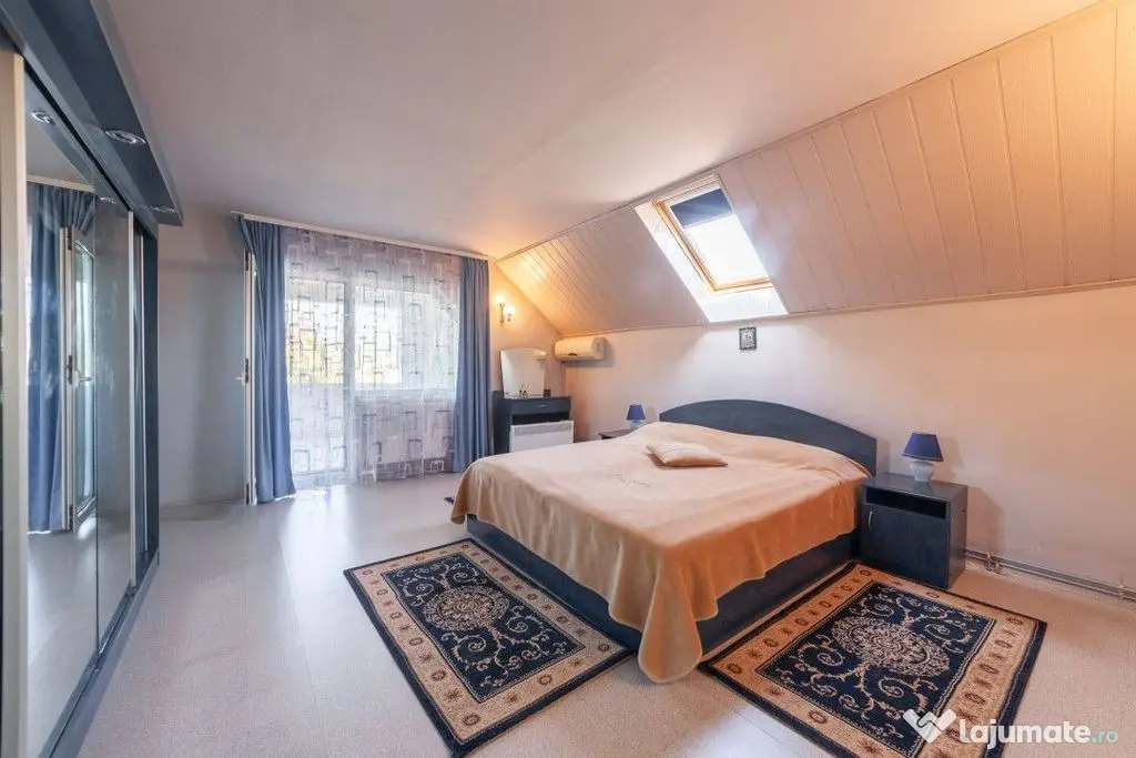 Casa visurilor cu 4000 mp livada roditoare si gradina Dar...