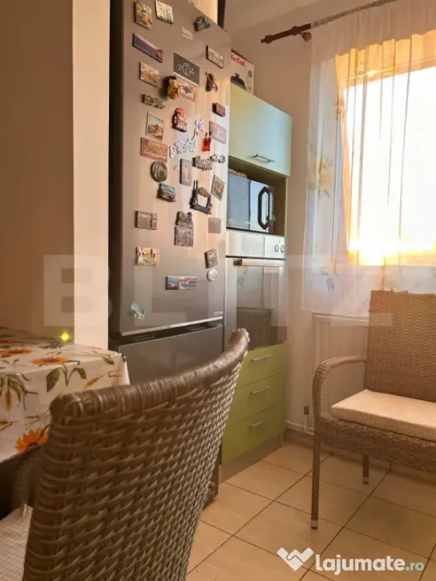 Apartament 3 camere, 71 mp, zona Nicolina