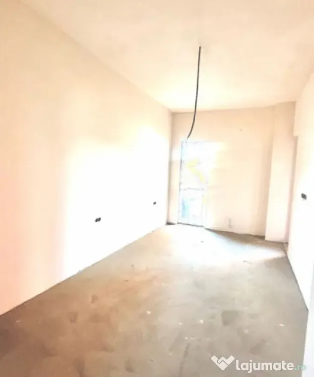 Apartament 4 camere 80mp , zona TINERETULUI