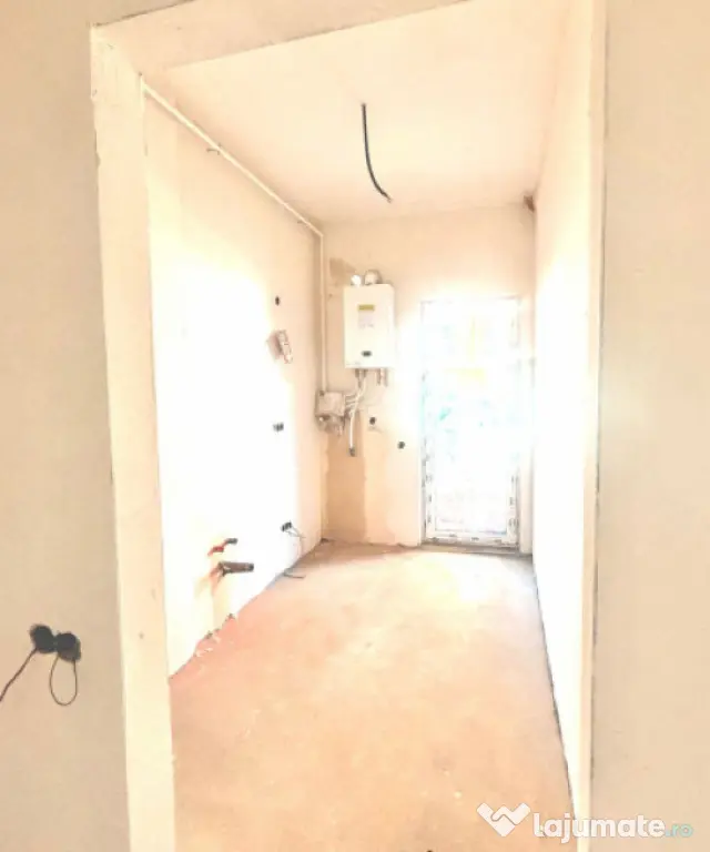 Apartament 4 camere 80mp , zona TINERETULUI