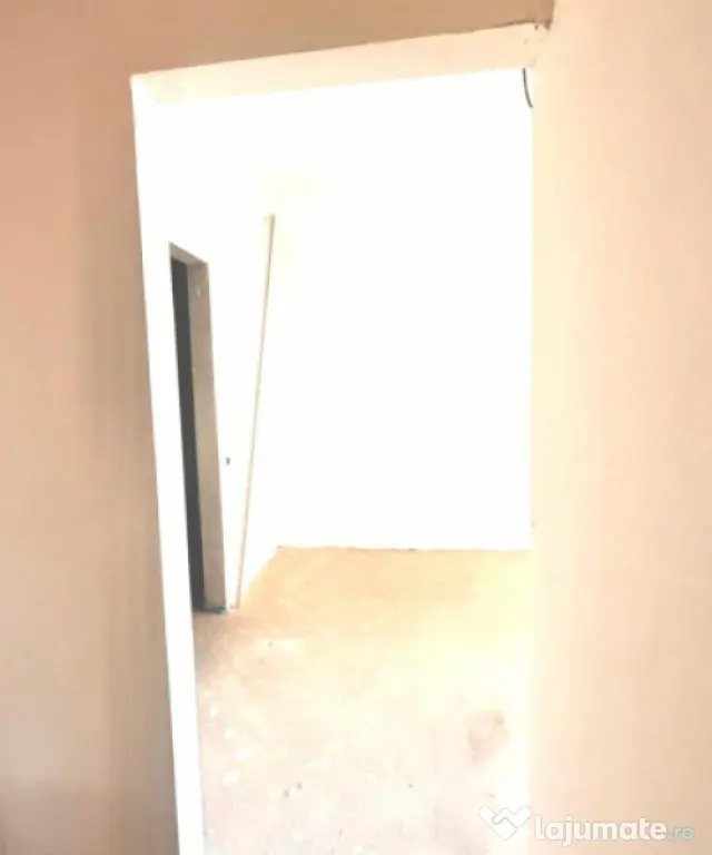 Apartament 4 camere 80mp , zona TINERETULUI