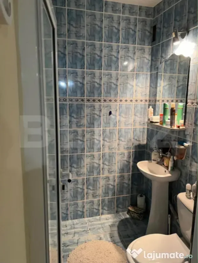 Apartament spațios, etaj 1 | 77 mp + 2 balcoane (93 mp tota