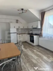 Apartament 3 camere , parcare, zona Tineretului