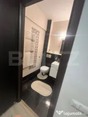 Apartament cu 2 camere, decomandat, zona Zamca 