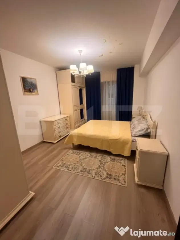 Apartament cu 2 camere, decomandat, zona Zamca