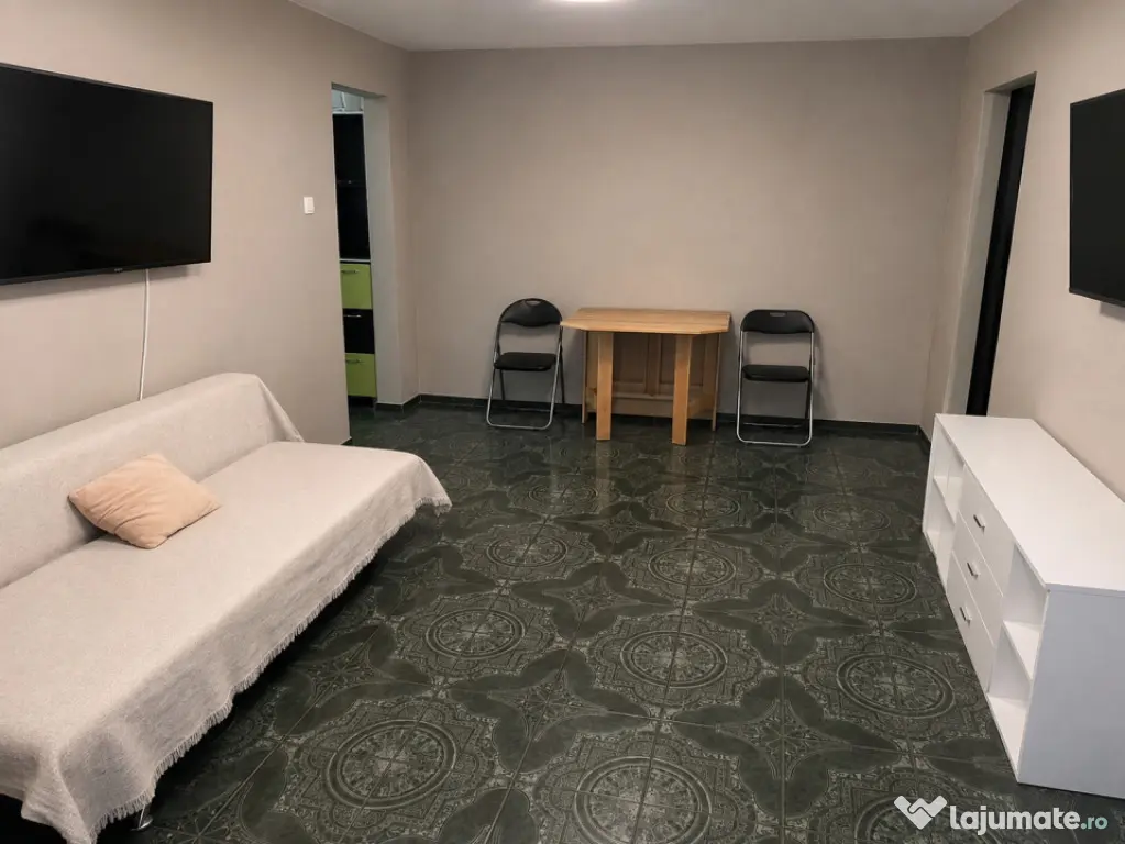 Apartament 4 camere, 64.10 mp, zona Rovine