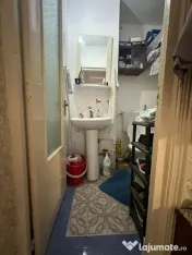 - Apartament 3 camere decomandat, Calarasi 4.