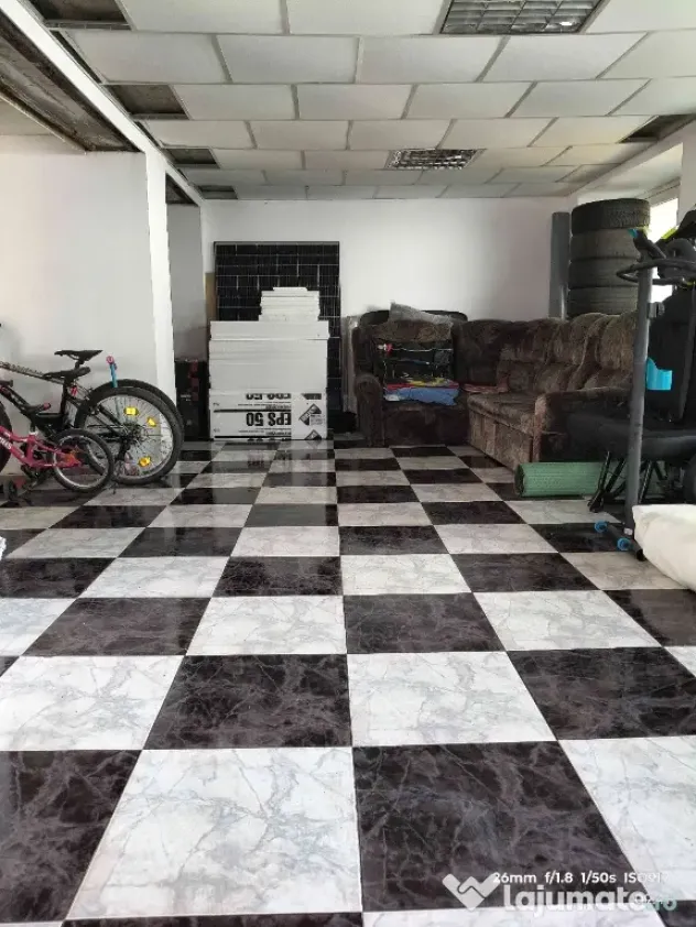 Spațiu comercial / 80 mp | Stradal | 5 parcari | Oradea central