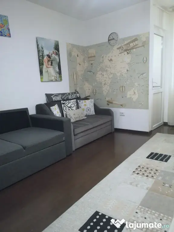 Spațiu comercial / 80 mp | Stradal | 5 parcari | Oradea central