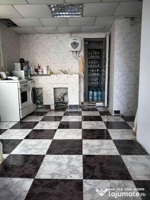 Spațiu comercial / 80 mp | Stradal | 5 parcari | Oradea central