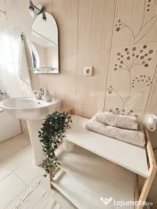 Apartament de închiriat, 80 mp, zona Badea Cartan
