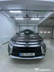 Mitsubishi Outlander 2017 2.2 Diesel 4x4 Stare Impecabilă 
