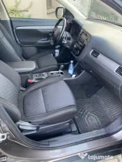 Mitsubishi Outlander 2017 2.2 Diesel 4x4 Stare Impecabilă 