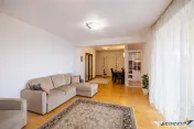 3D Film! Decomandat, etaj2, terasa, parcare, Central, Brasov 
