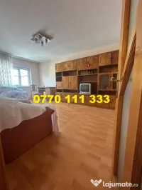 - Apartament 2 camere decomandat, zona Radu Negru. 