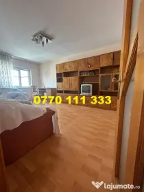 - Apartament 2 camere decomandat, zona Radu Negru.