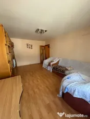 - Apartament 2 camere decomandat, zona Radu Negru. 