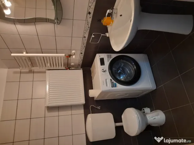 Inchiriez ap 2 cam + loc parcare subteran, Berceni, Postalionului