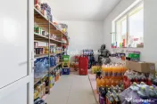 Spatiu comercial de inchiriat - Tartasesti 