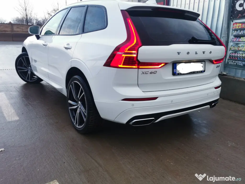 proprietar vând Volvo XC60 din 2020