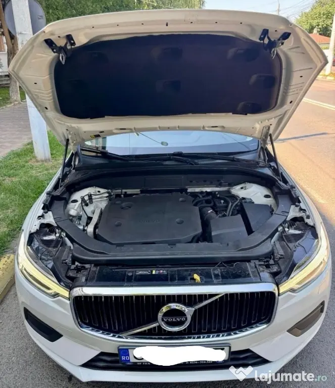 proprietar vând Volvo XC60 din 2020