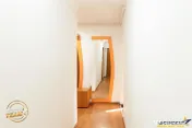 FILM! Apartament 3 camere,decomandat, spatios,luminos,2 bai, 