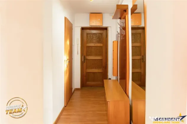 FILM! Apartament 3 camere,decomandat, spatios,luminos,2 bai,