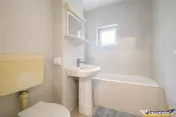 Apartament confortabil,2 camere,etaj 2,zona linistita si acc
