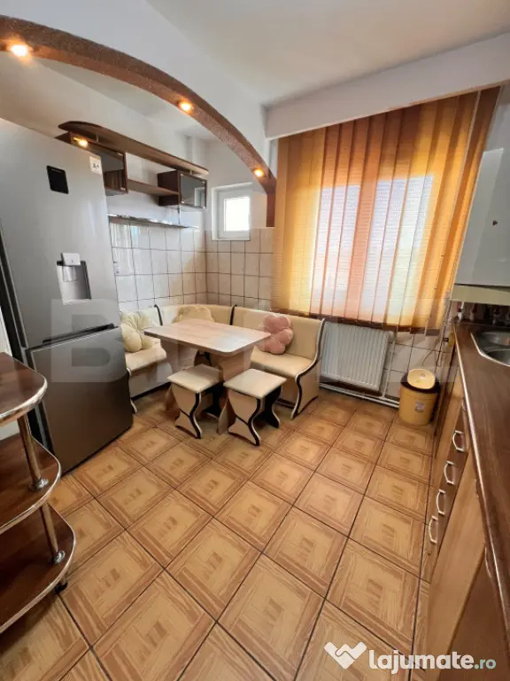 APARTAMENT 2 CAMERE DECOMANDAT – ULTRACENTRAL, ZONA LIBERT