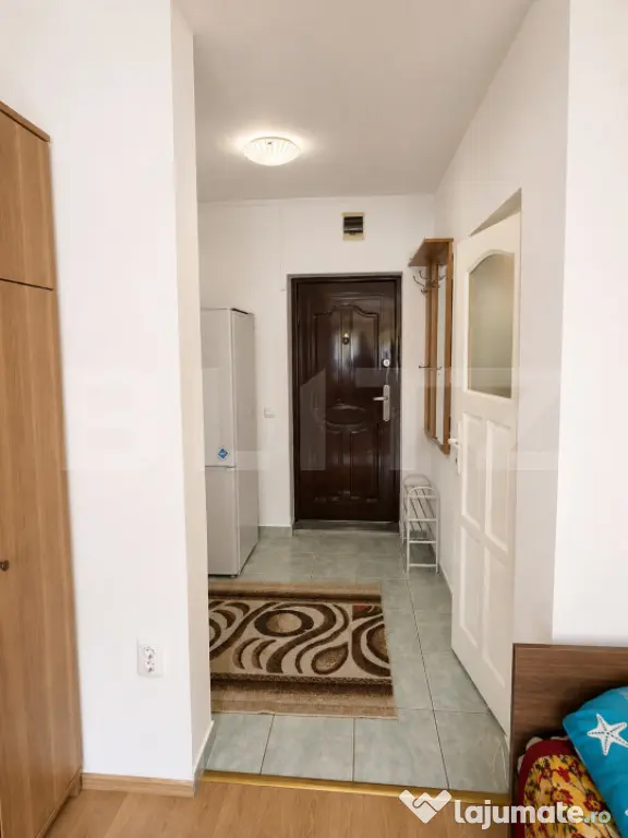 Garsonieră 28 mp, cartier Gruia, Stadionul CFR