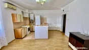 Apartament 2 camere, etaj 3, zona Teilor