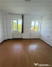 Apartament decomandat, 2 camere, spatios, etaj 3/4, Centrul Civic! 